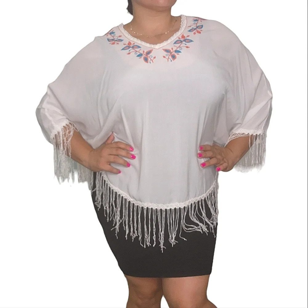 XCVI Cream Fringe Poncho Orange Embroidered V-Neck Size S